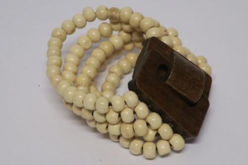 Armband, "cream"