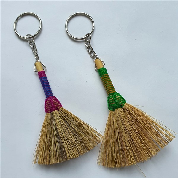 Schlüsselanhänger, Reisbesen