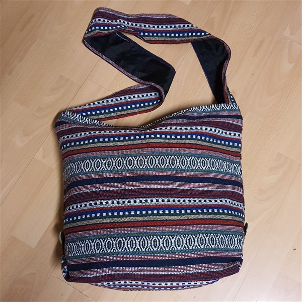 Hmong-Slingbag, Bee-bunt