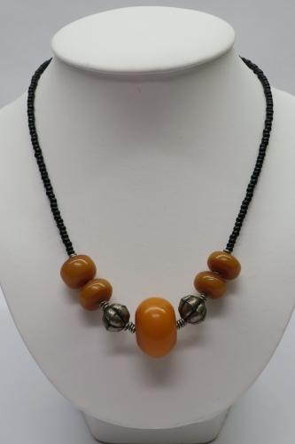 Kette mit Amber, orange